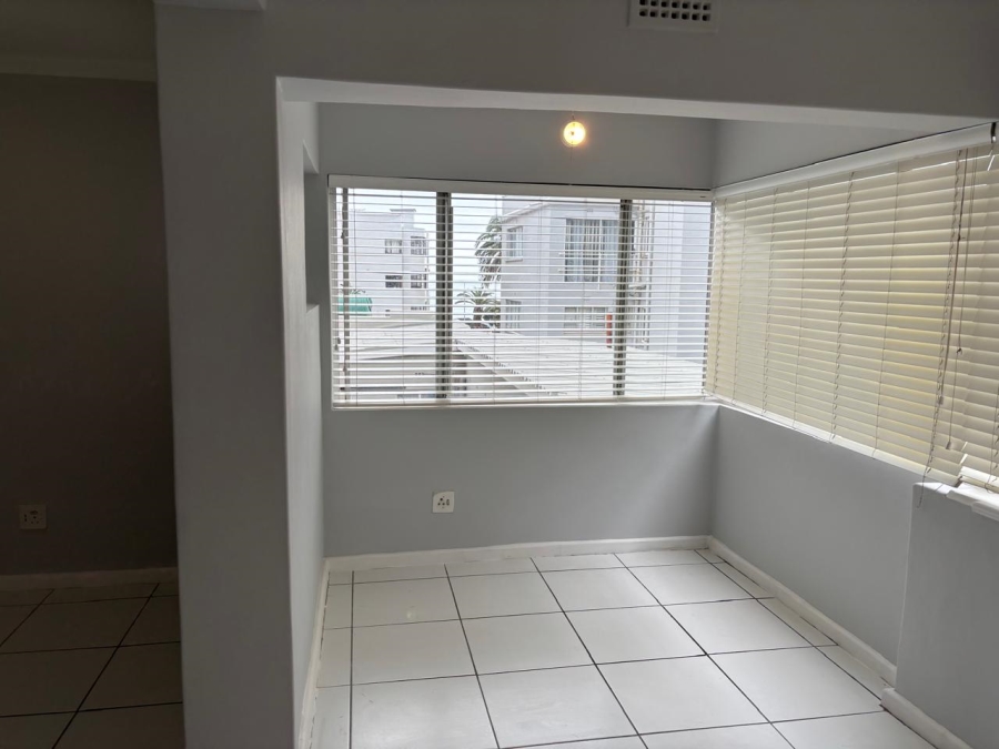 To Let 0 Bedroom Property for Rent in Sea Point Western Cape